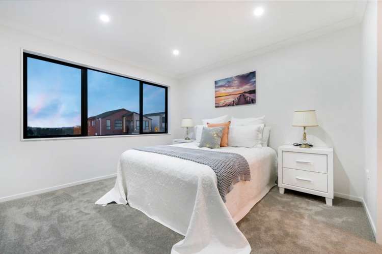 74 Michael Bosher Way Flat Bush_15