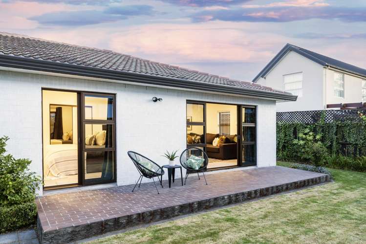 2/73 Winchester Street Merivale_17