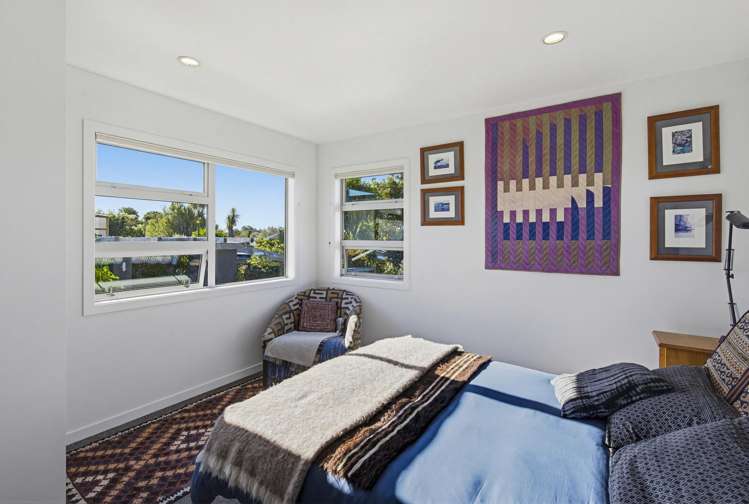 2 Tui Road Raumati Beach_14