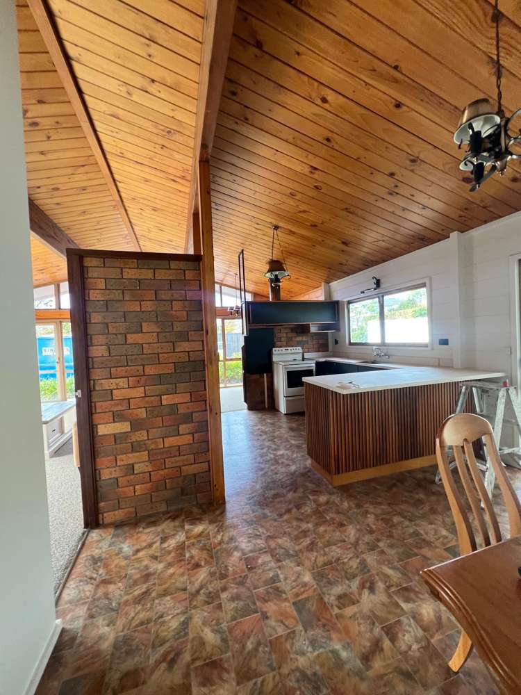 37 Myres Street Otumoetai_13