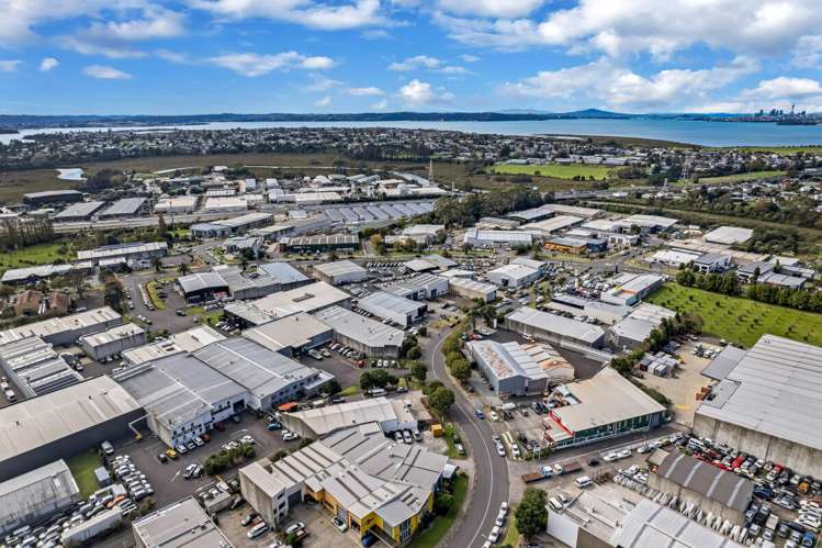 25 Paramount Drive Henderson_14