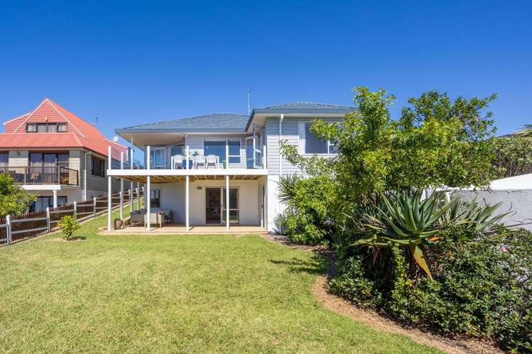 1342 Whangaparaoa Road_1