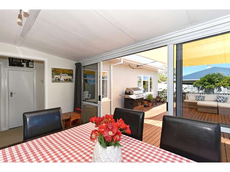 59 The Ridgeway Stoke_9