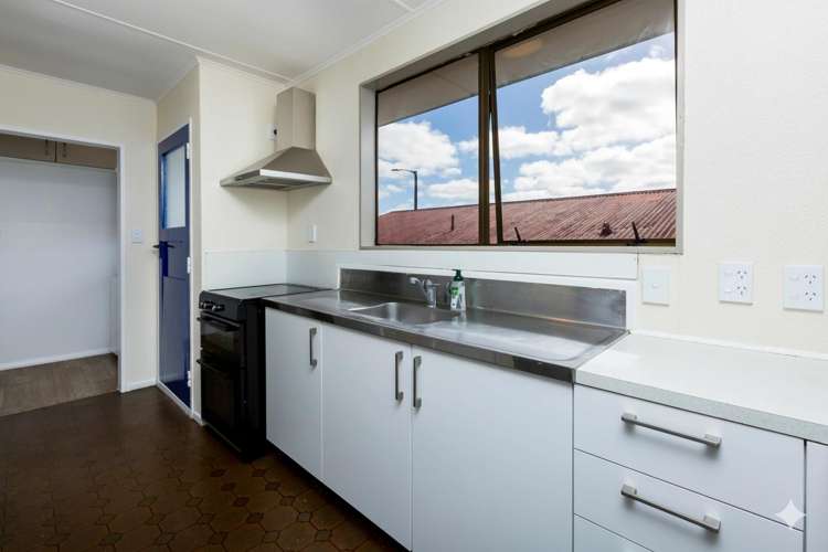 119 Holborn Drive Stokes Valley_8