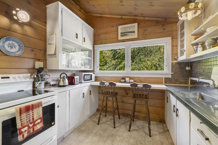 14b Greenslade Road Raglan_8