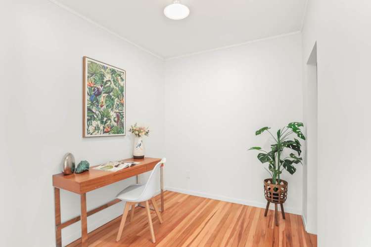 15 Karo Place Glendene_13