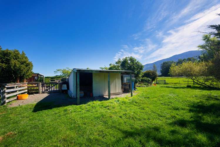 276 Schoolhouse Road Kaikoura Flat_19