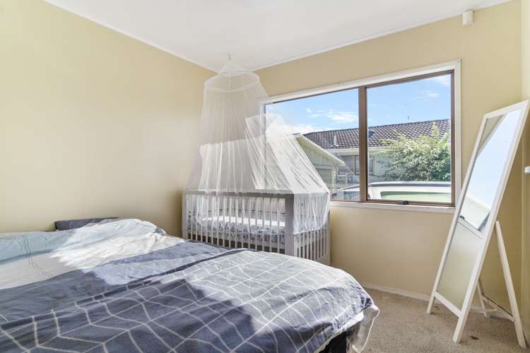 37 Sharland Avenue Manurewa_11