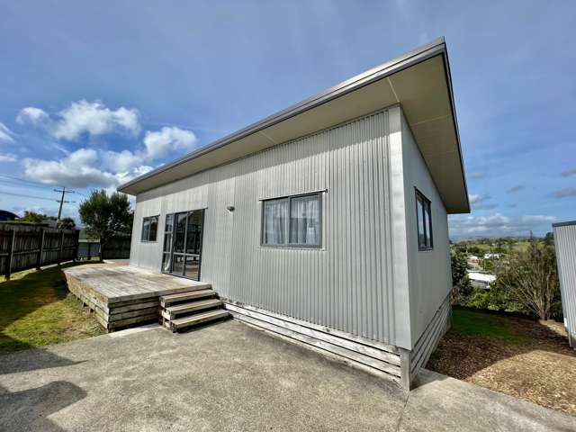 30 Manukau Road Raglan Town_1