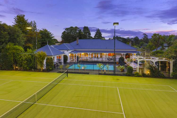 9 Birchwood Grove Greenhithe_0