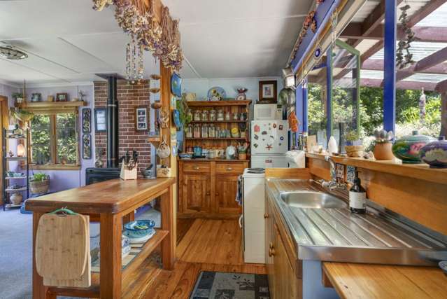 58 The Ridgeway Stoke_3