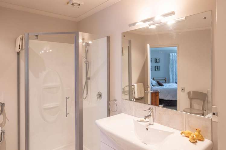 1 Newman Street Waimataitai_35