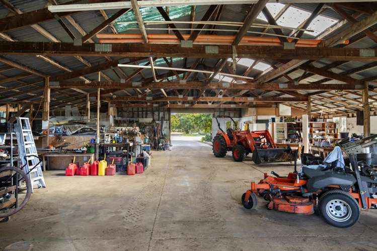 50 Parish Line Road Clevedon_32