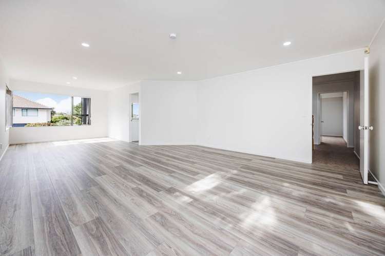 2/14 Kells Place Botany Downs_6