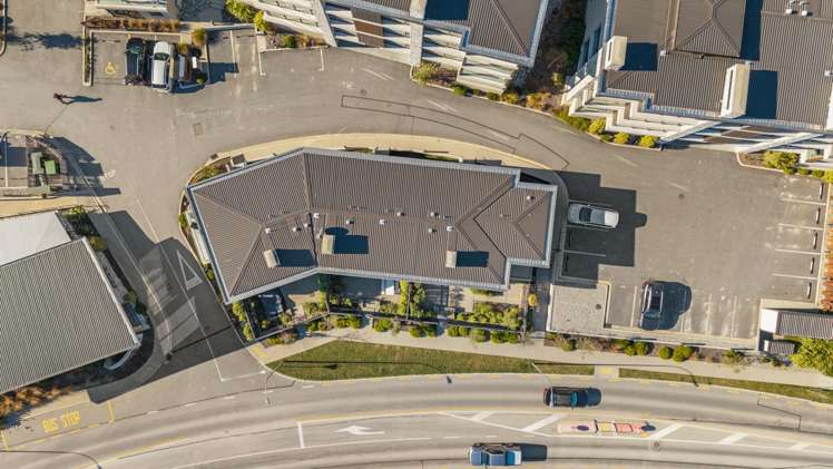 Apt 49 Marina Terrace, 65-95 Lakeside Road Wanaka_24
