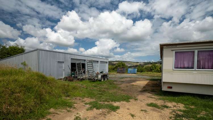 32 Toetoe Road Otaika_17