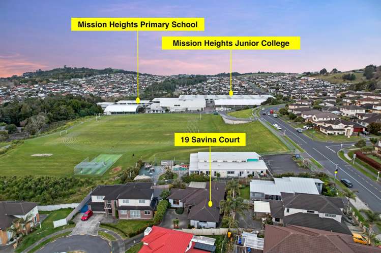 19 Savina Court Flat Bush_24