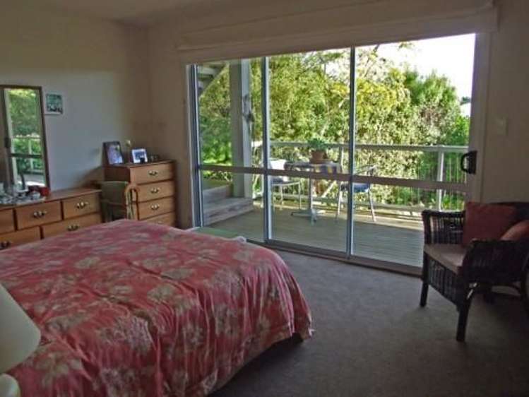 38 Tata Heights Takaka_13