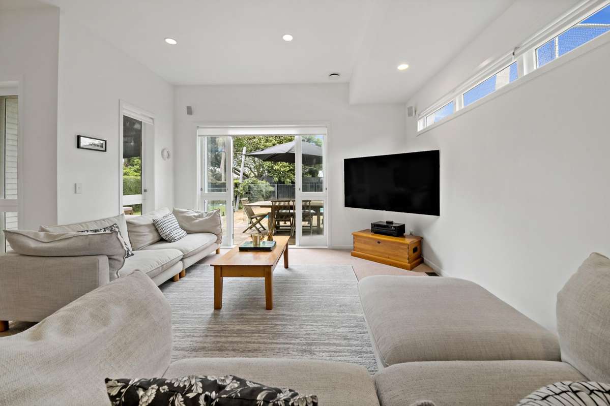 19 Jersey Avenue_5