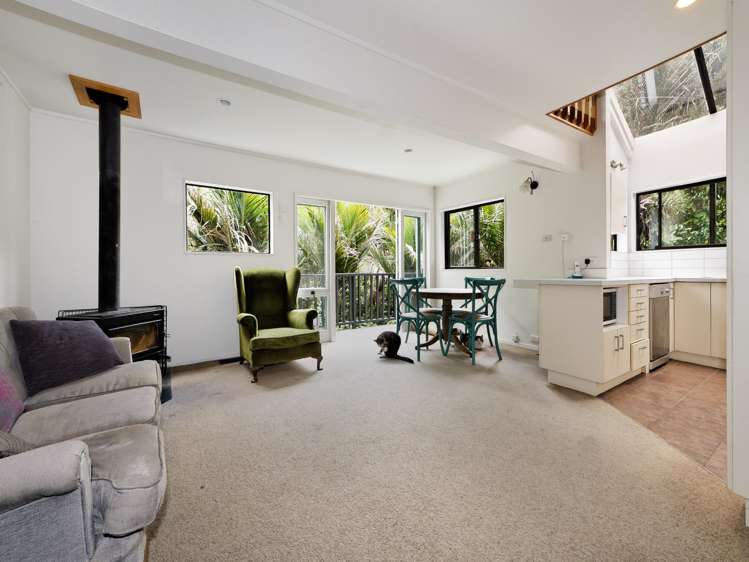 5 Woontons Lane Titirangi_15
