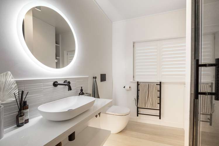 32 Russell Street Stanley Point_10