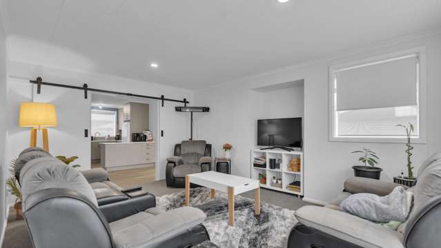 62 Oriana Crescent Hornby_1