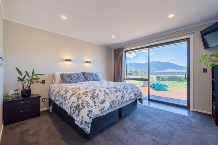 26 Burnby Drive Te Anau_11