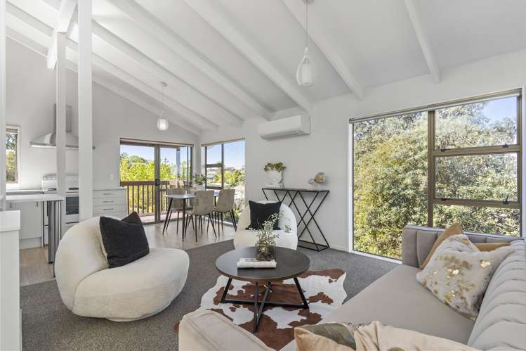 1/18, 2/18 Glen Vista Road Bayview_4