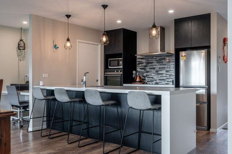 203 Turitea Road_1