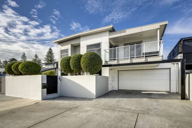 Style, space, and sophistication by the sea