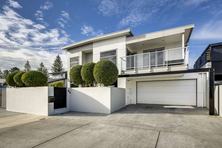 84 Te Awa Avenue Te Awa_0