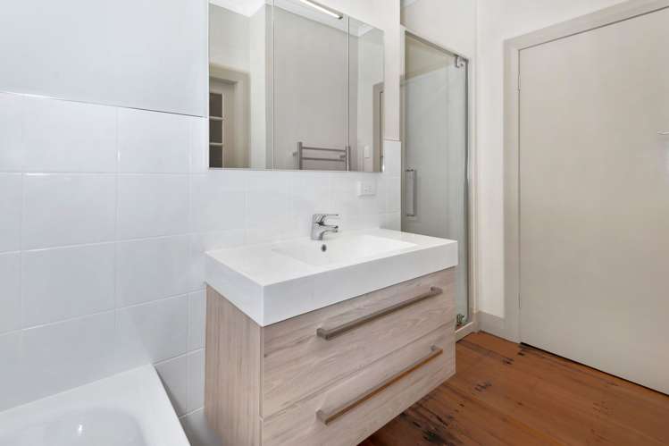 1437 Awhitu Road Pollok_12