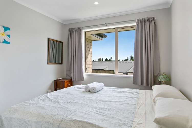 45 Botanical Heights Drive Waipahihi_15