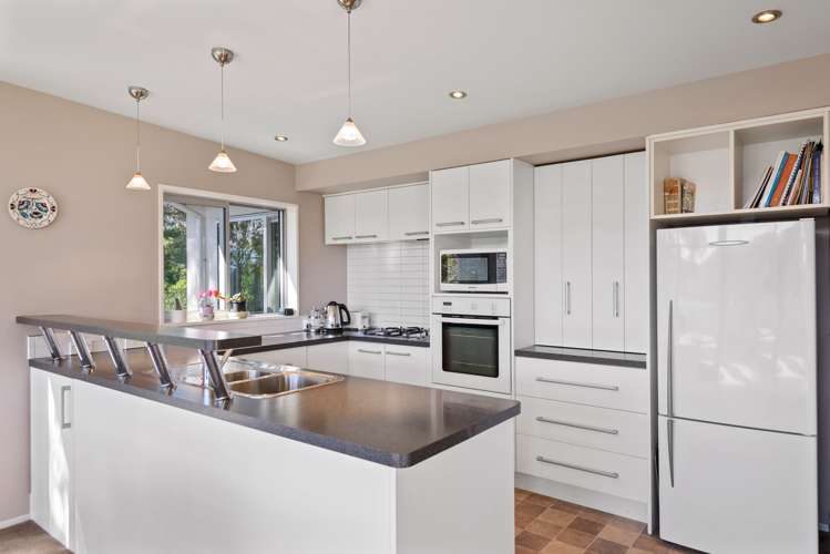 4 Whero Avenue Diamond Harbour_2