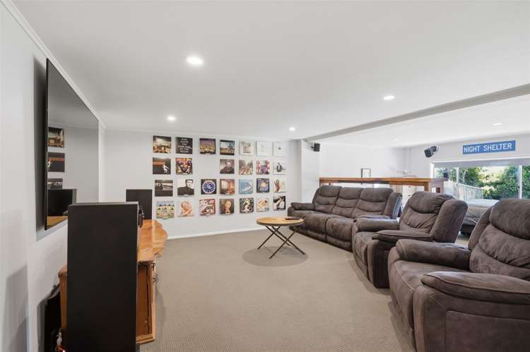 9 Middlebank Drive Richmond_12