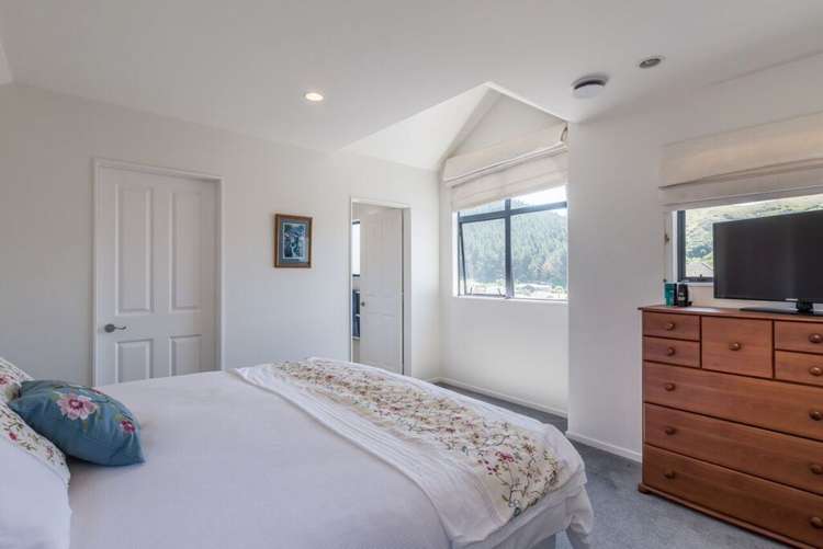 17a Furlong Crescent Churton Park_11