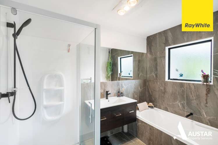 2/20 Kamara Road Glen Eden_7