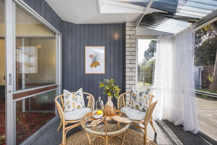 17 Kimbolton Road_2