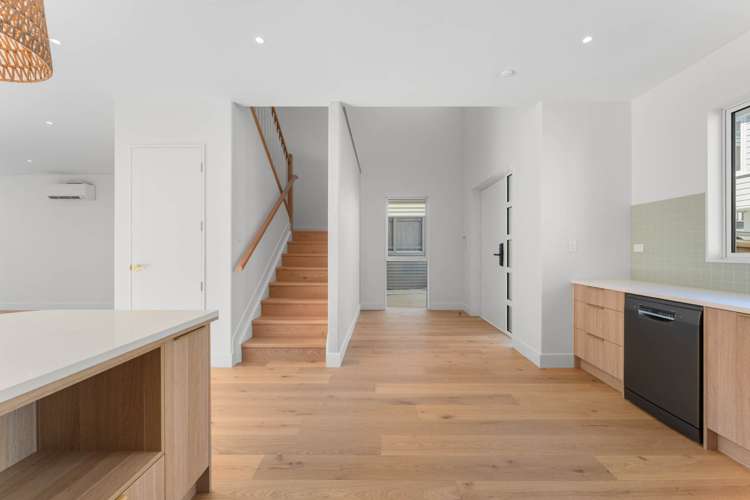 18B William Souter Street Forrest Hill_15