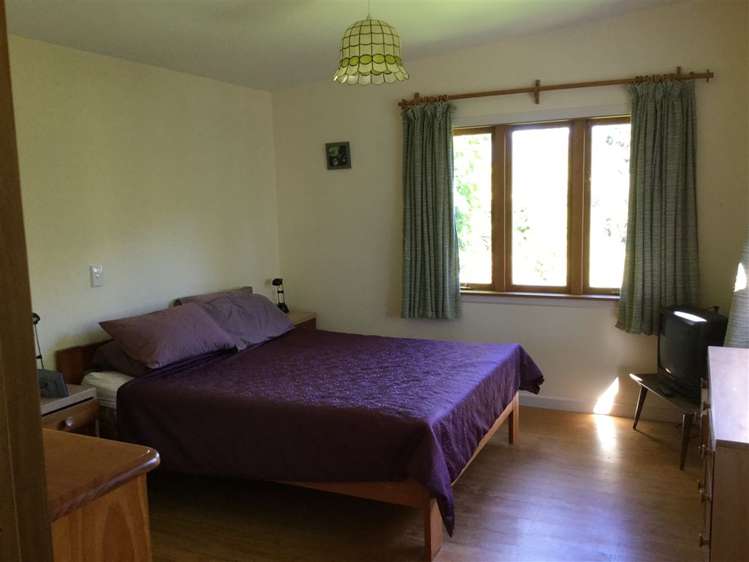 1703 Queen Charlotte Drive Anakiwa and Surrounds_13