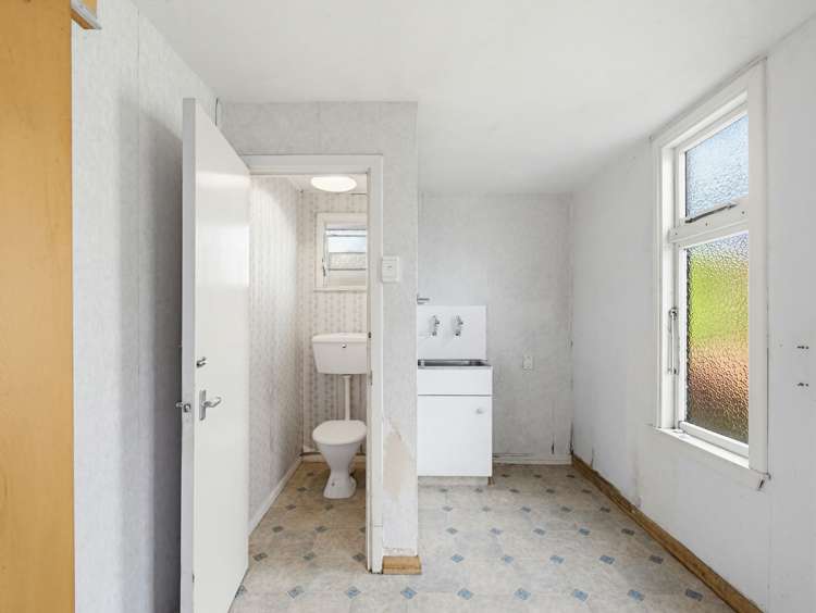 208 Walnut Avenue Hampstead_14