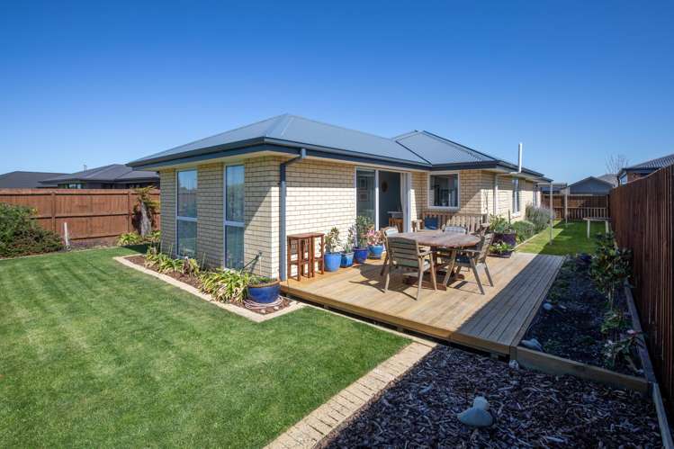 9 Andesite Drive Rolleston_15