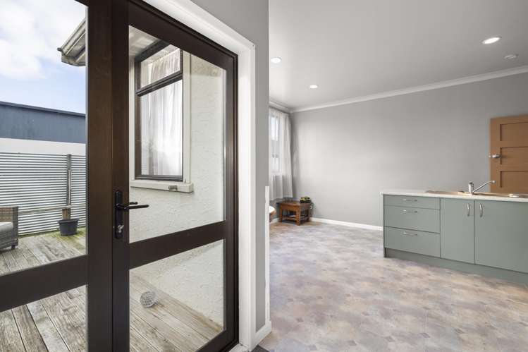 6 Waltons Avenue Kuripuni_4