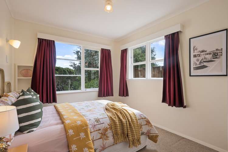 106 Wellington Road Paekakariki_9