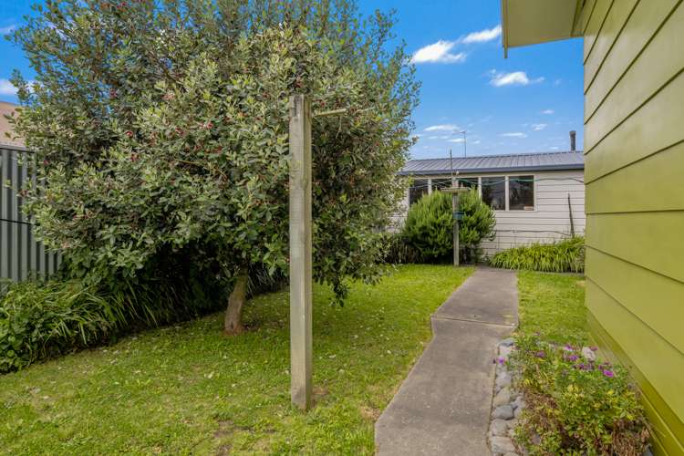 3 Brian Bary Street Redwoodtown_21