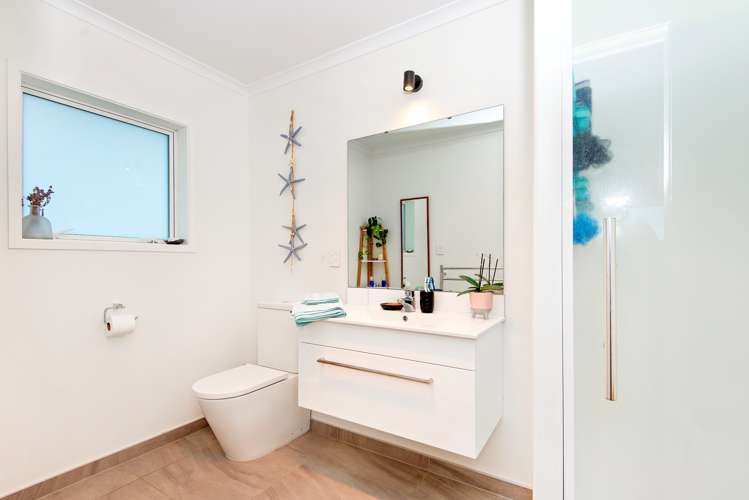 135 Military Road Otakiri_8