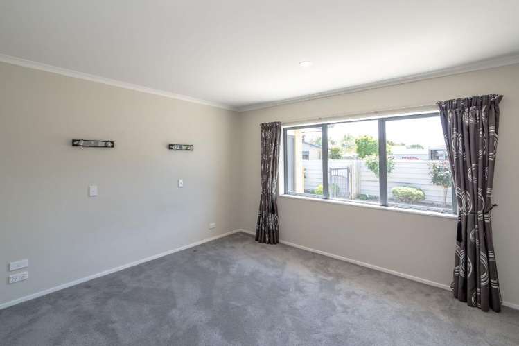 12 Taylor Street Carterton_13