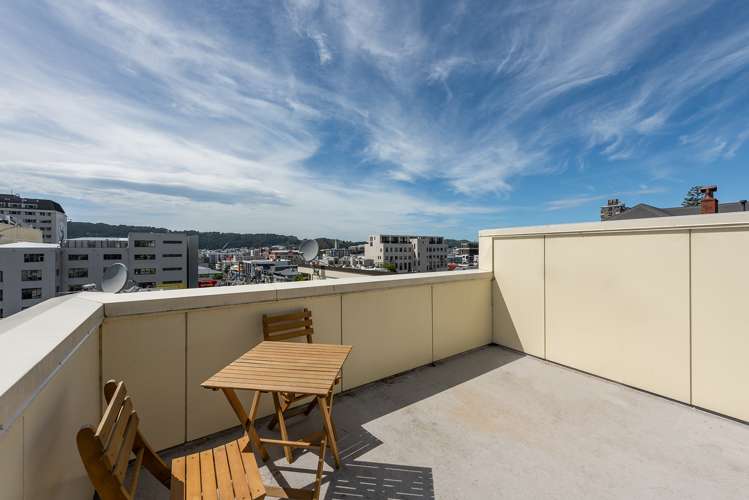 2/26 Buller Street Te Aro_17