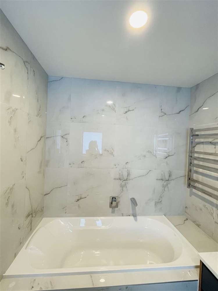 28 Lime Hill Rise Flat Bush_16