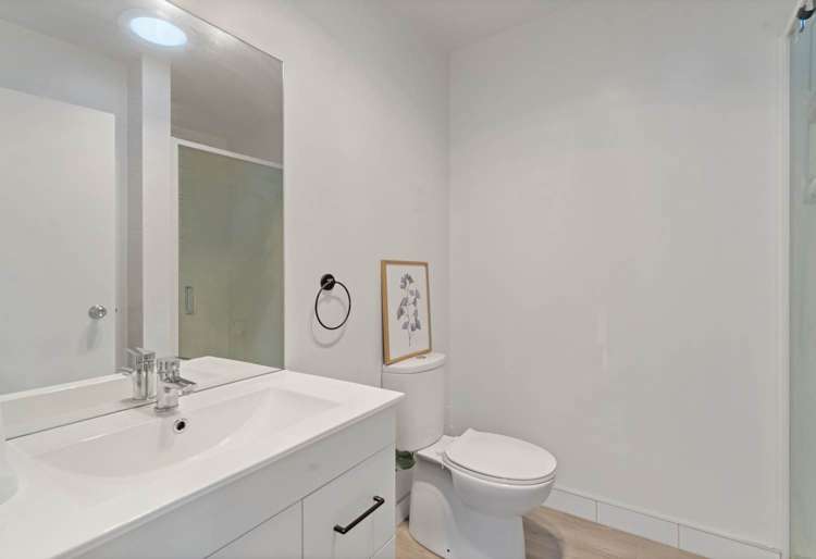 63 Black Beech Crescent Takanini_16